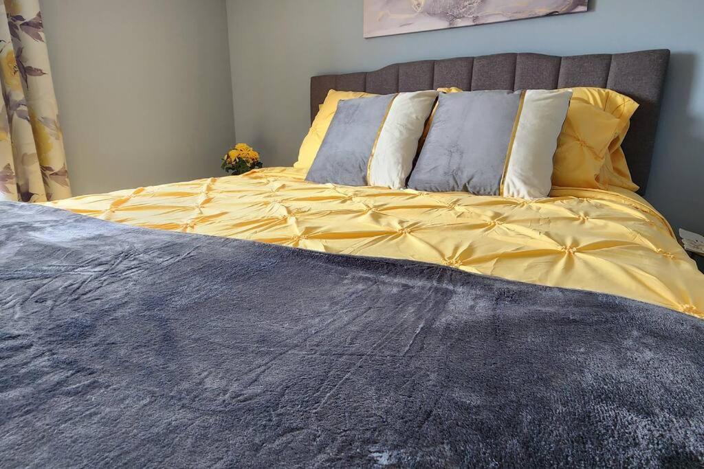 Family Ties Vacation Home - Rossy House Twillingate Ngoại thất bức ảnh