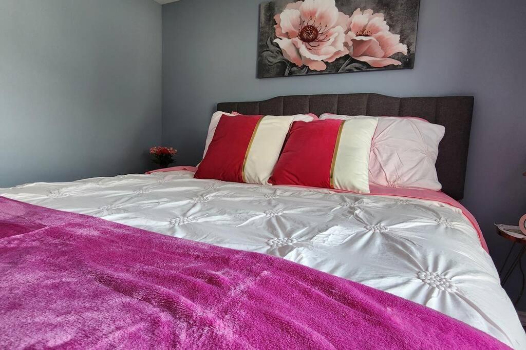 Family Ties Vacation Home - Rossy House Twillingate Ngoại thất bức ảnh